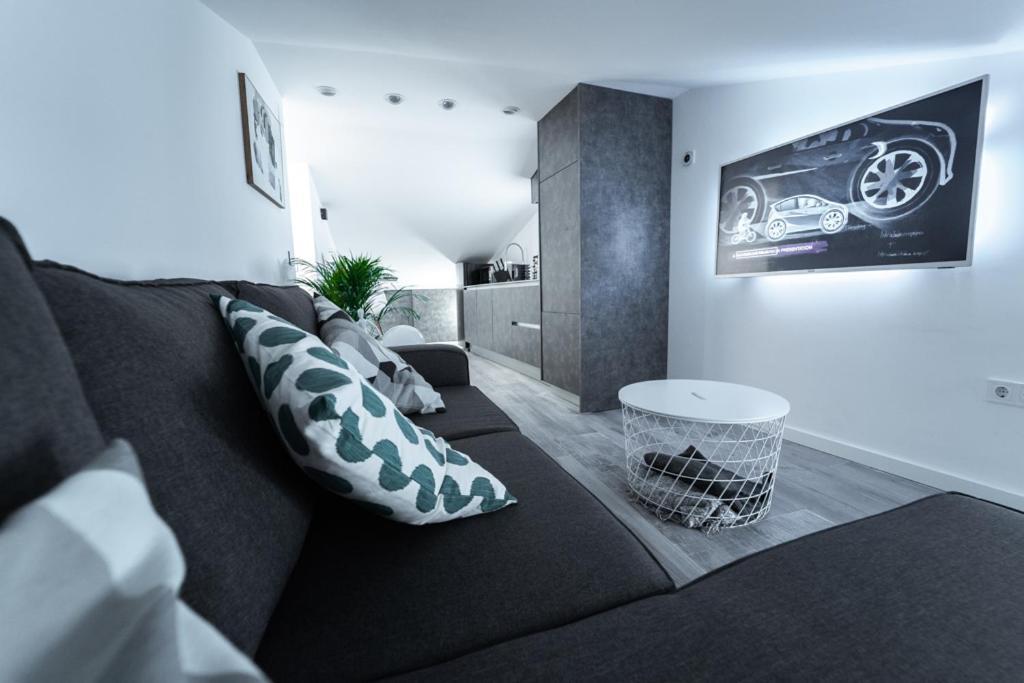 Buhardilla Comillas Beach En Primera Linea De Playa, Wifi, Netflix Exterior photo